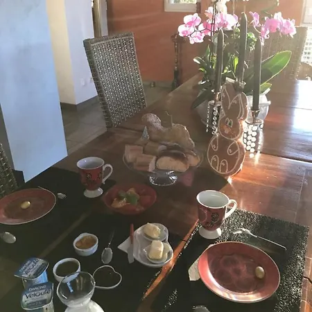 ベッド・アンド・ブレックファスト Le Clos D'aure. 3*